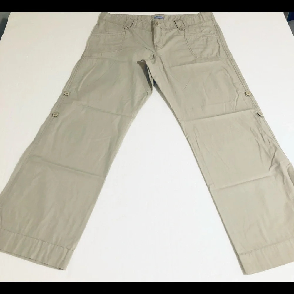 Gap Maternity Khaki Pants Rolls Up Convertible Capri Women’s Size 16 - Picture 5 of 10